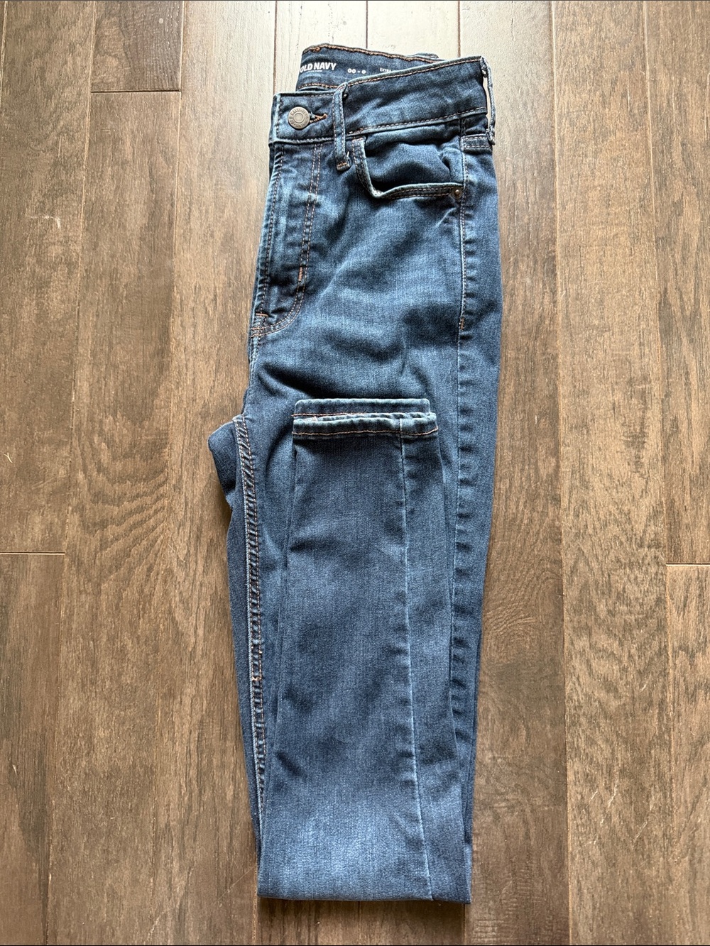 EUC Old Navy FitsYou Extra High Rise Super Skinny